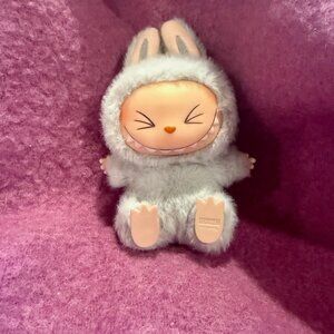 Pop Mart Labubu Zizi “Have a Seat” Series Figure, Authentic, No Box